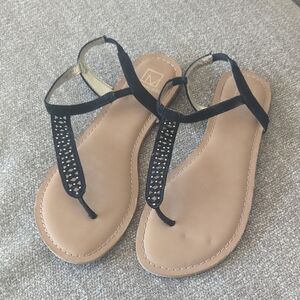Material Girl Black and Tan Sandals